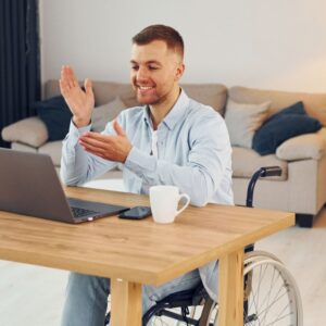 praca z orzeczeniem zdalna